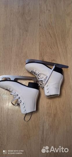Коньки фигурные размер 23 см и 22.5 см