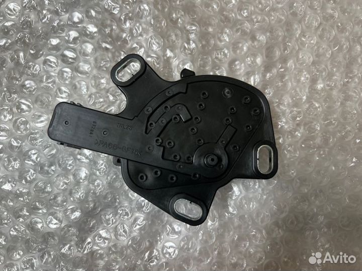 Датчик положения селектора Nissan X-Trail