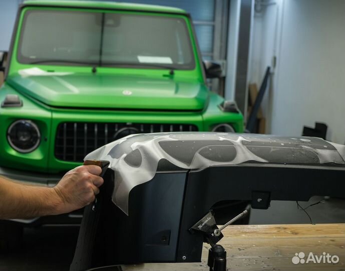 Оклейка автомобиля автомобильной пленкой