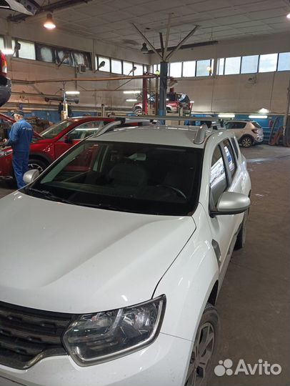 Багажник на рейлинги Renault Duster