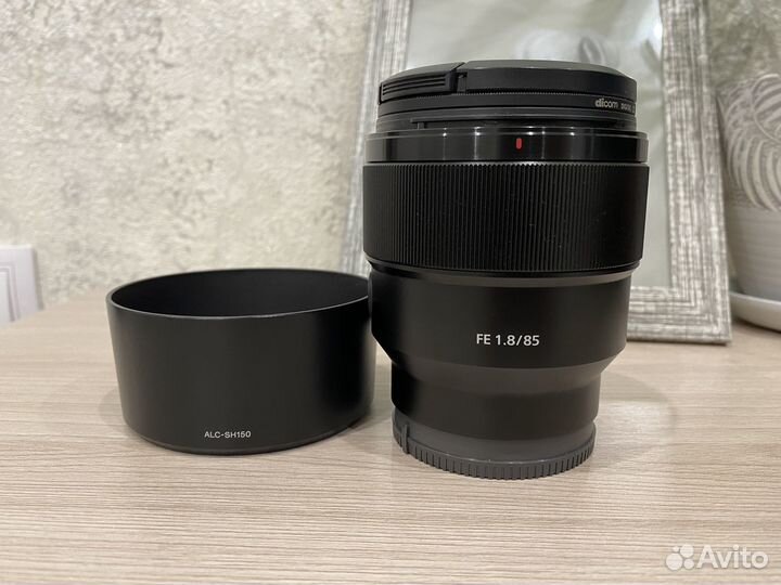 Leica r8, canon m50, fulifilm x-a3, sony 1.8/85