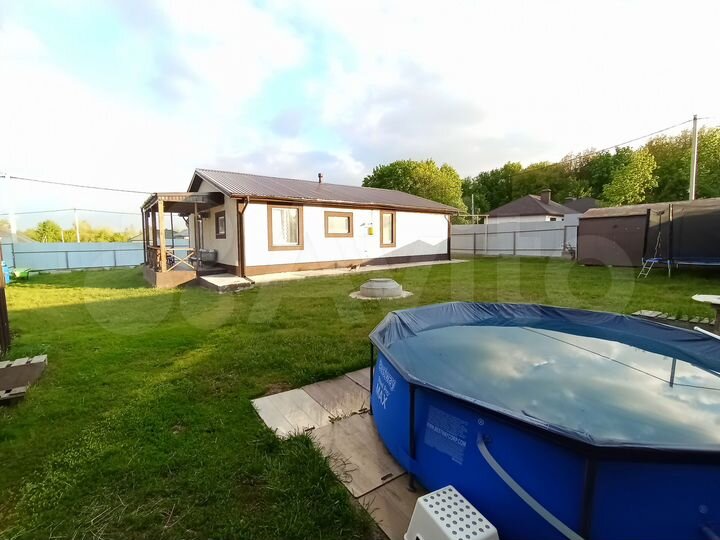 Дом 101,8 м² на участке 7,5 сот.