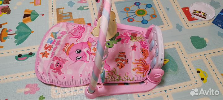 Развивающий коврик с пианино