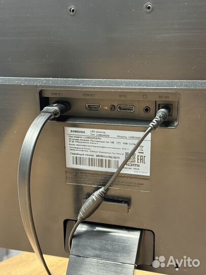 Монитор Samsung U28E590D 4K