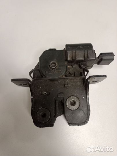 Замок багажника Renault Megane 3