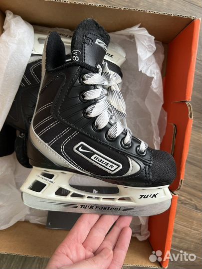 Коньки Bauer Flexlite 14 на мальчика 26р (8)