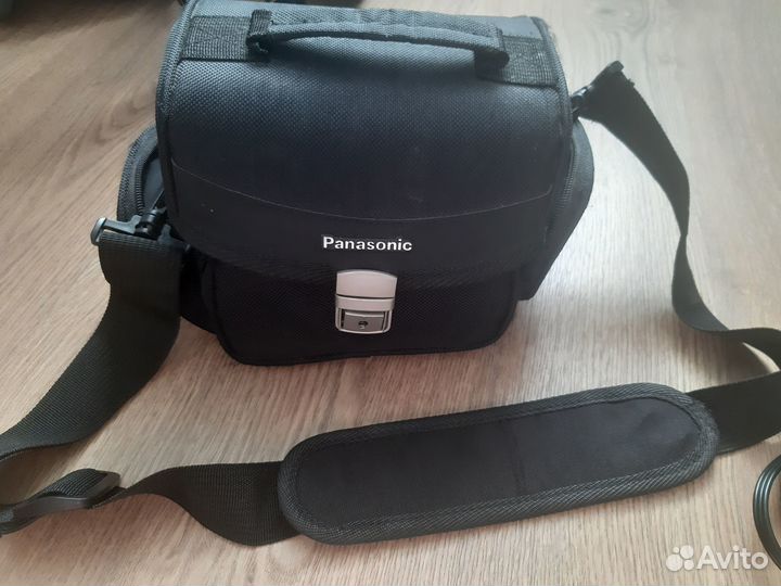 Продаётся видеокамера Panasonic SDR-H40
