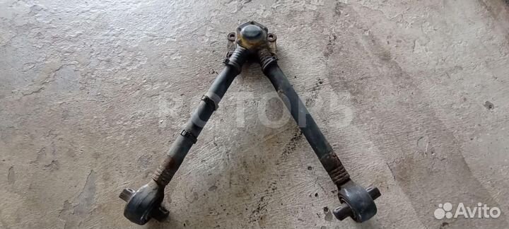 Тяга реактивная V-образная Volvo FH 3 2015