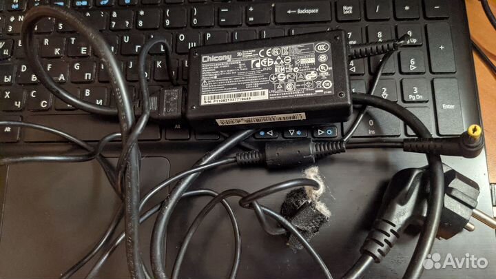 Блок питания для ноутбука HP и Acer