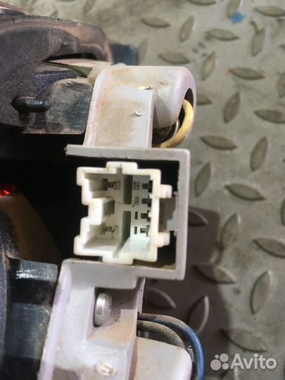 Фонарь задний левый внутренний