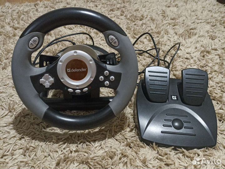 Игровой руль с педалями для пк