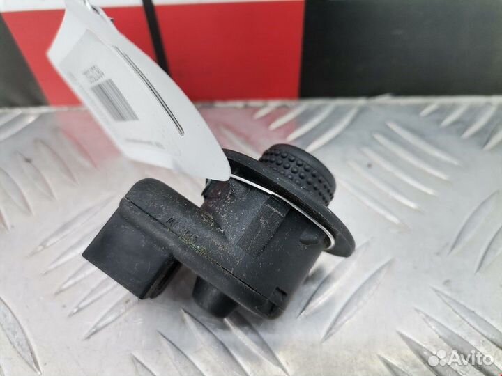Кнопка (выключатель) Renault Megane рест. 2000