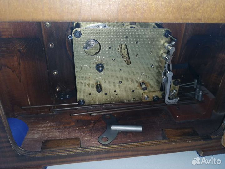 Настольные часы с боем