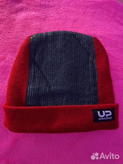 Шапка для брейк данса красная