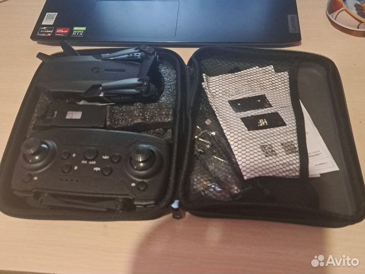 Квадрокоптер дрон E88 PRO с двумя камерами