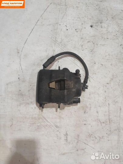 Суппорт тормозной передний правый Volkswagen Golf