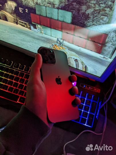 Прошивка телефонов Android и iPhone