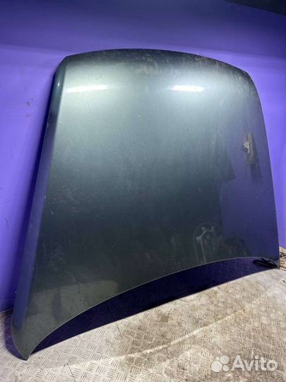 Капот Volkswagen Touareg 1 2008