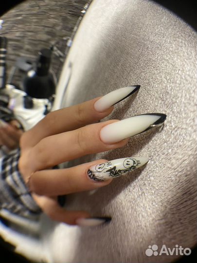 Мастер маникюра