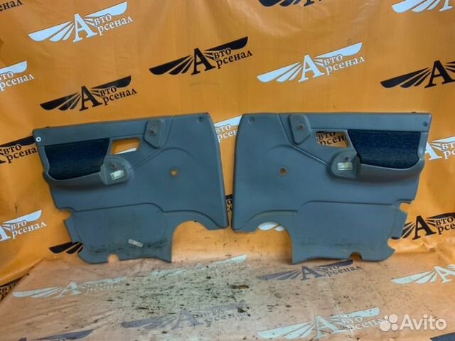 Обшивка боковой двери передняя УАЗ Патриот 2 2009