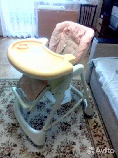 Столик для кормления