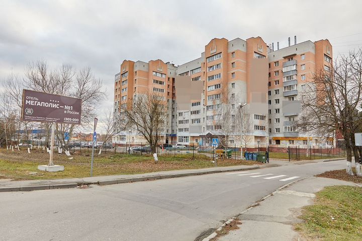 3-к. квартира, 80 м², 5/9 эт.