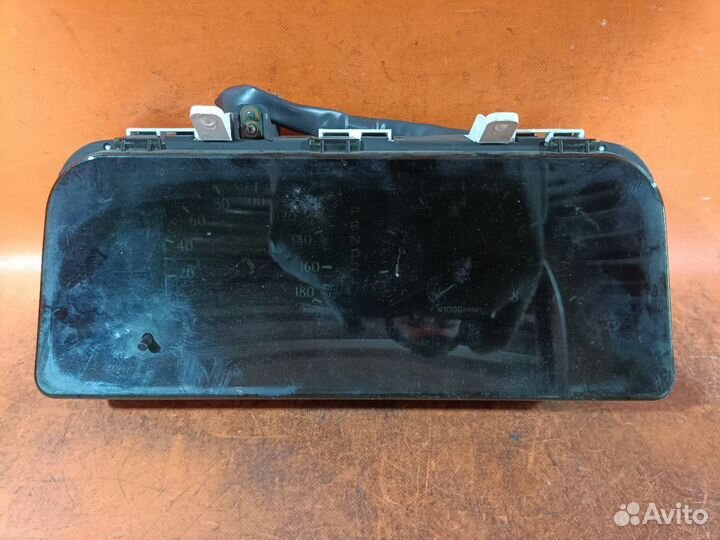 Панель приборов Toyota Crown JZS151