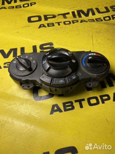 Блок управления печкой Лачетти