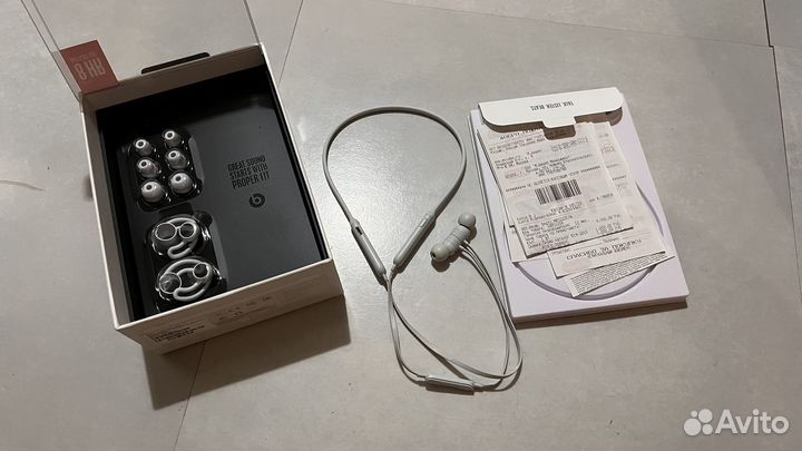 Беспроводные наушники Beats X (Apple)