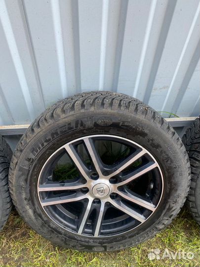 Колеса на Lancer Michelin X Ice North 3 205/60 R16