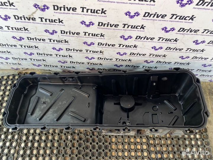 Поддон двигателя масляный Renault Premium