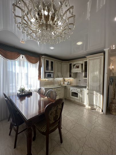 3-к. квартира, 63 м², 9/9 эт.