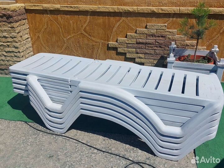 Продам лежаки