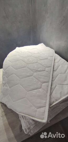 Наперник для подушек (чехол на молнии)