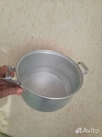 Кастрюли, сковороды