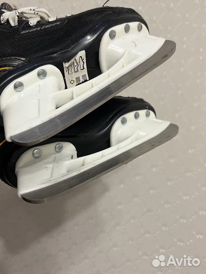 Коньки bauer supreme 140