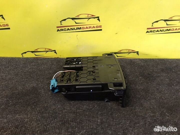 Пепельница Mercedes Ml W164 OM642.940 2005