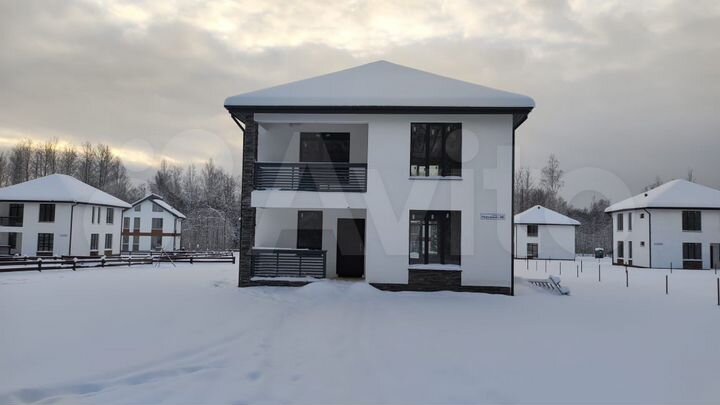 Коттедж 157 м² на участке 9 сот.