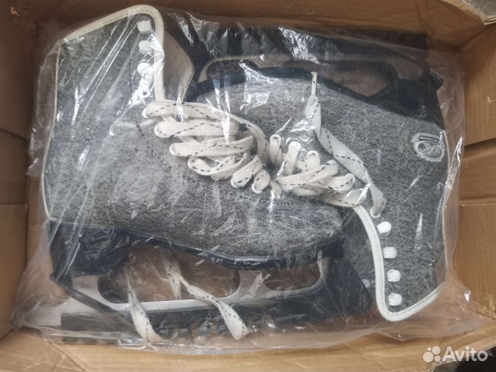 Коньки фигурные