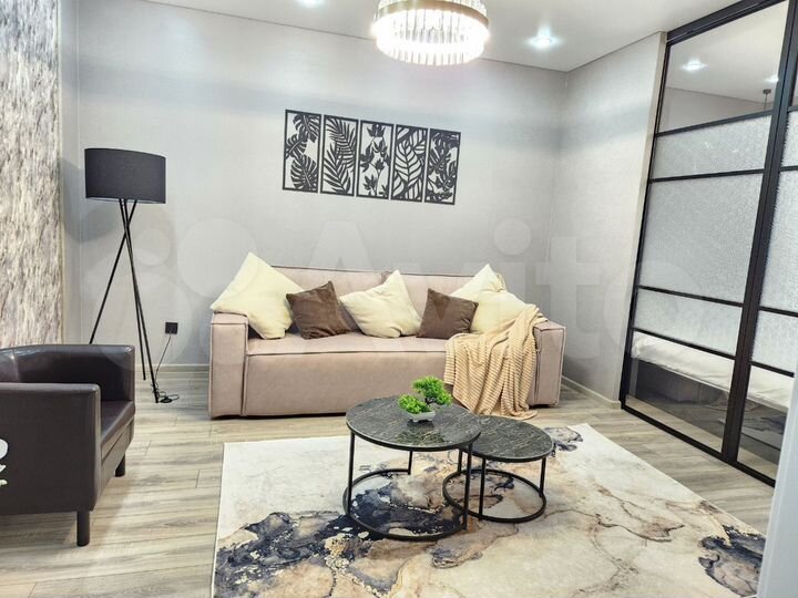 1-к. квартира, 64 м², 1/3 эт.