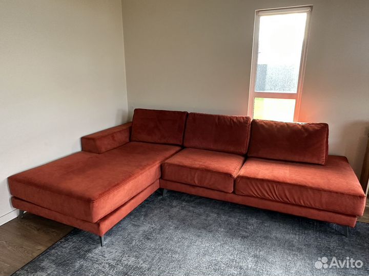 Угловой диван