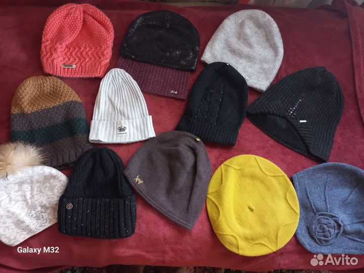 Шапки женские