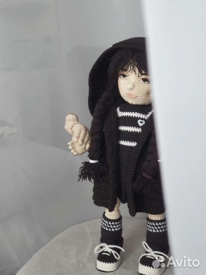 Кукла Уэнсдей Аддамс вязаная ручная работа