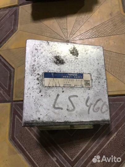 Блок управления двигателем Лексус LS460