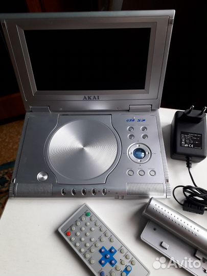 Портативный dvd плеер akai