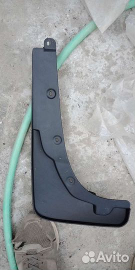 Брызговик Тойота Рав 4