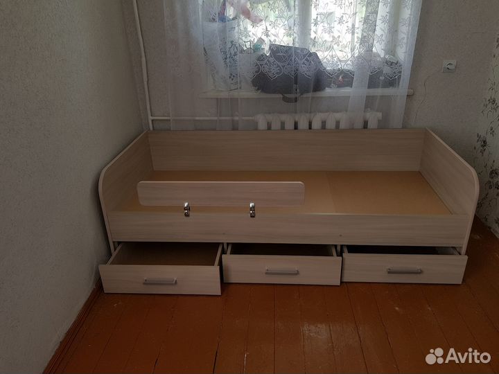 Кровать детская