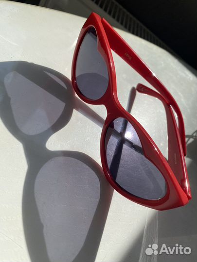 Солнцезащитные очки