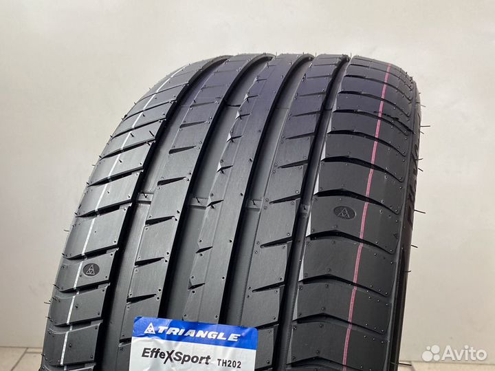 Triangle EffeXSport TH202 275/30 R19 96Y