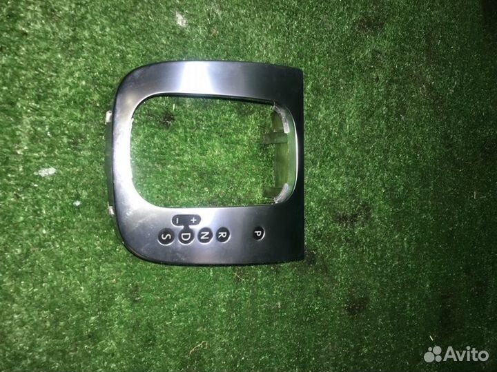 Накладка селектора кпп Volkswagen Golf 6 5K1 CBZ